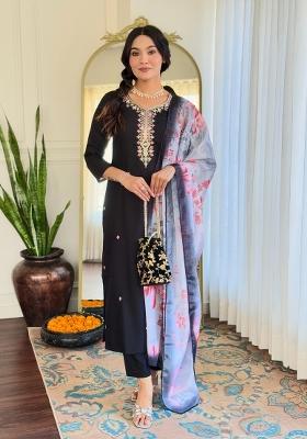 Black Embroidered Viscose Kurta Set