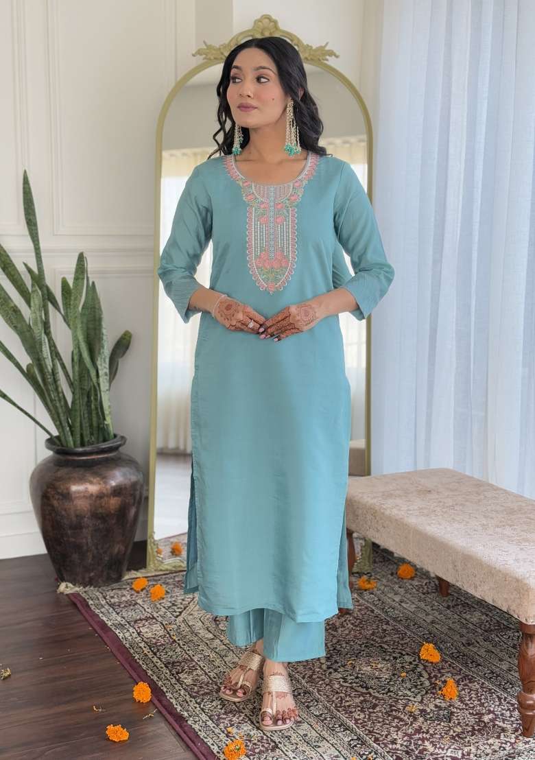 Turquoise Embroidered Chanderi Kurta Set - Indya