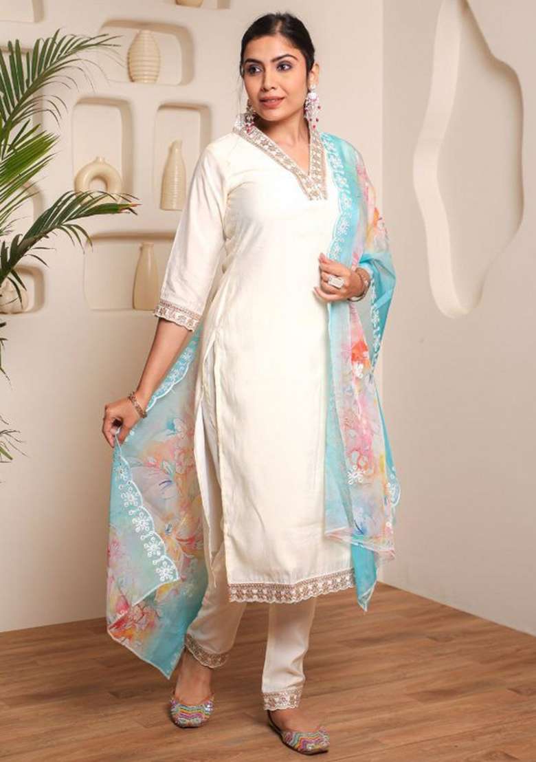 White Sequins Chinon Kurta Set - Indya