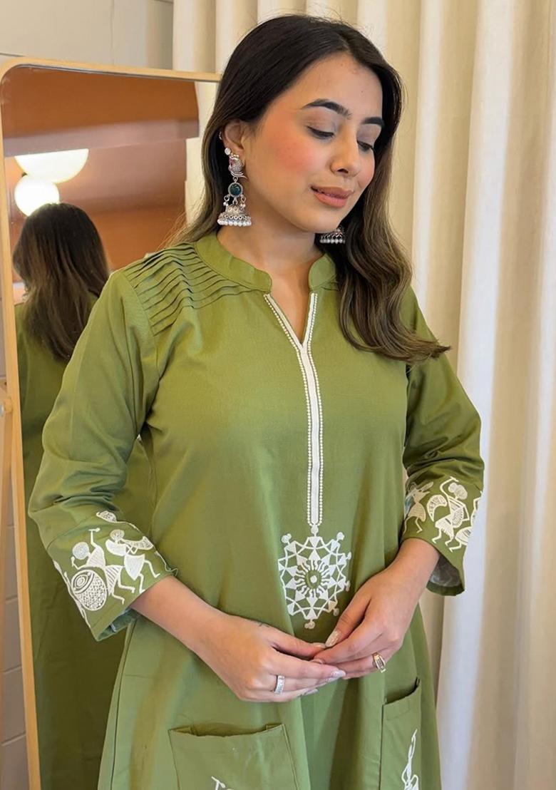 Green Embroidered Cotton Kurta Set - Indya