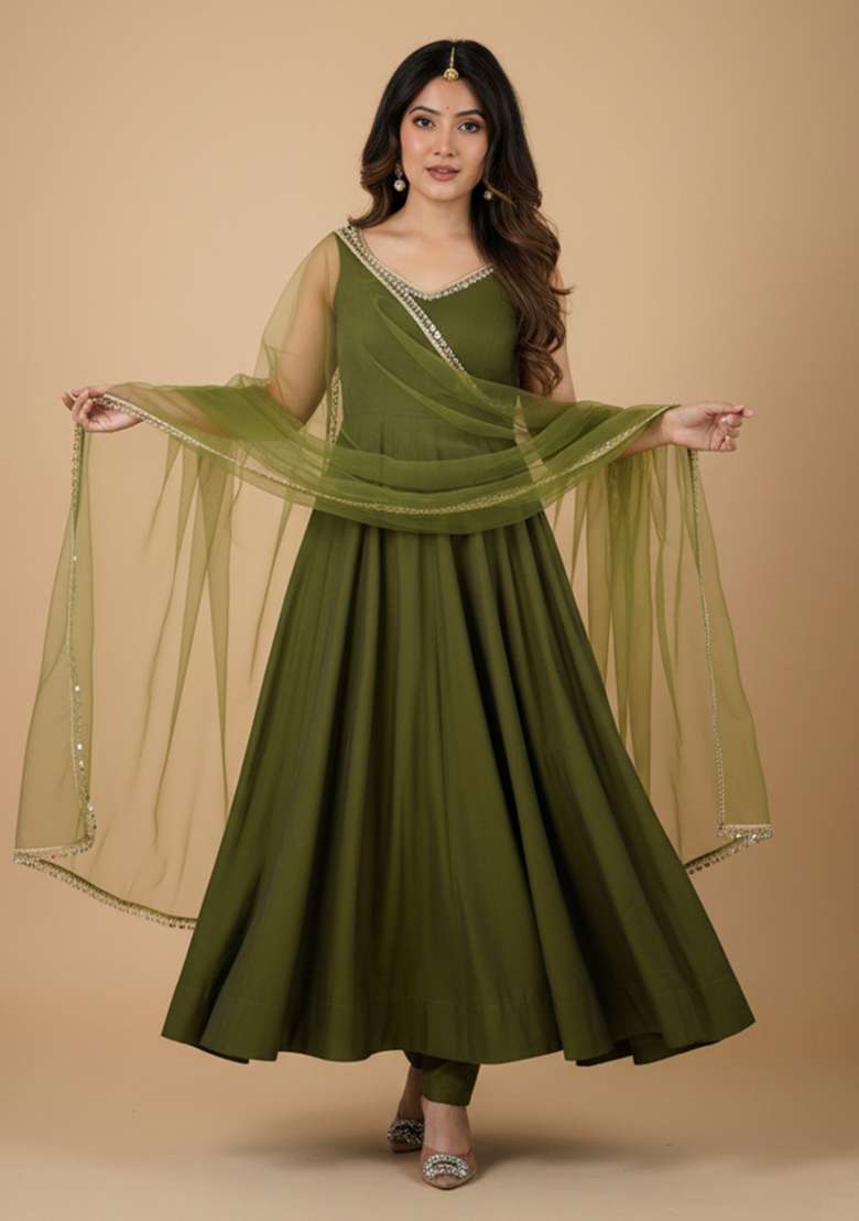 Mehendi Embroidered Silk Blend Kurta Set - Indya