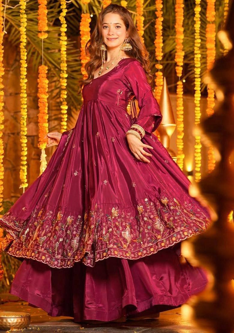 Pink Embroidered Crepe Kurta Set - Indya