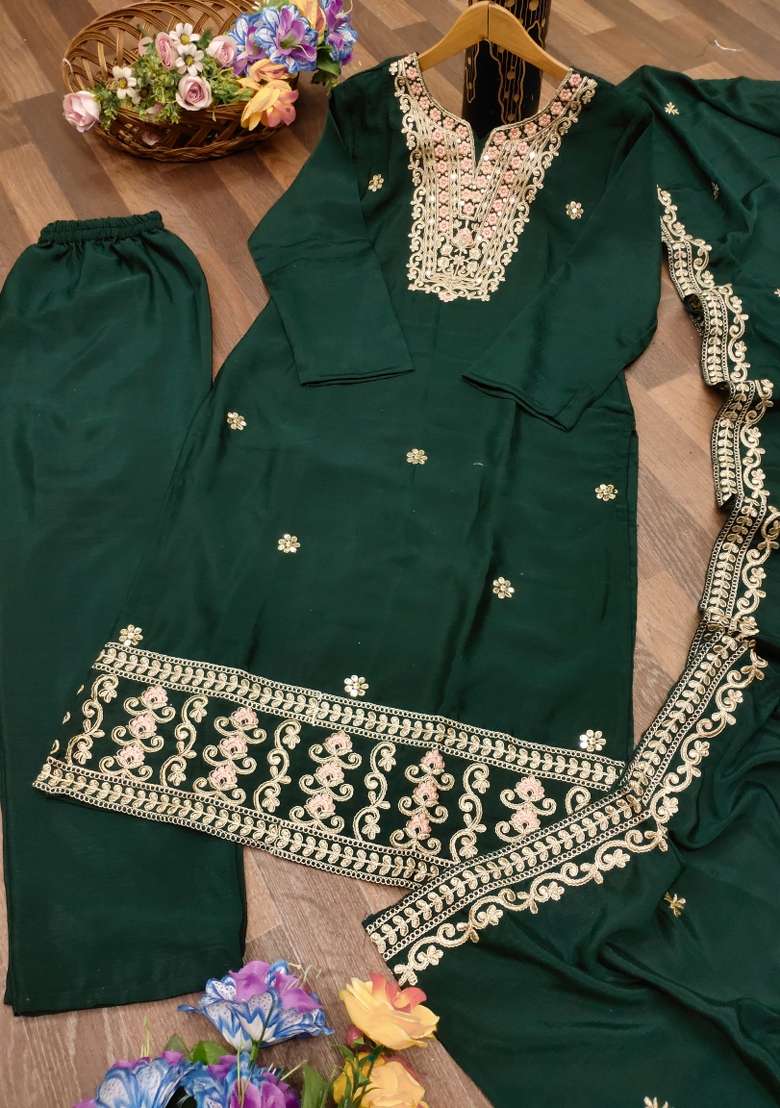 Green Embroidered Chinon Straight Kurta Set - Indya