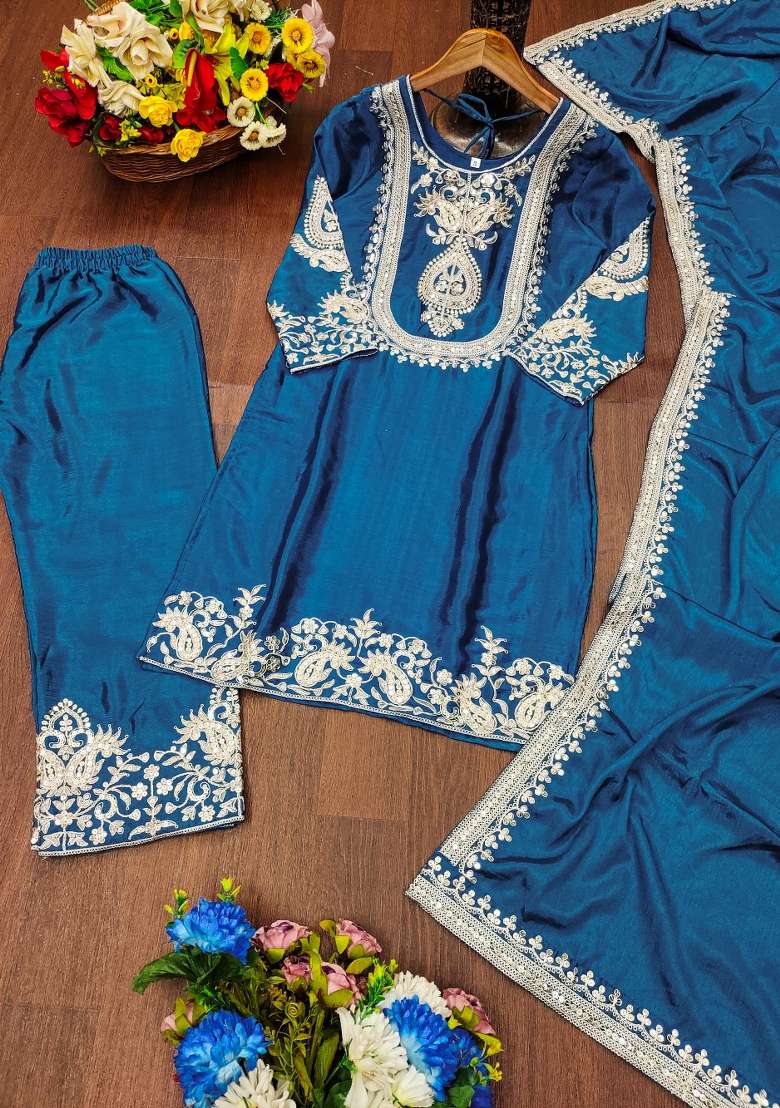 Teal Embroidered Chinon Straight Kurta Set - Indya