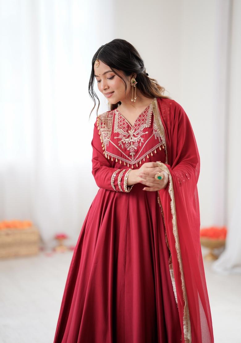 Maroon Codding Work Silk Kurta Set - Indya