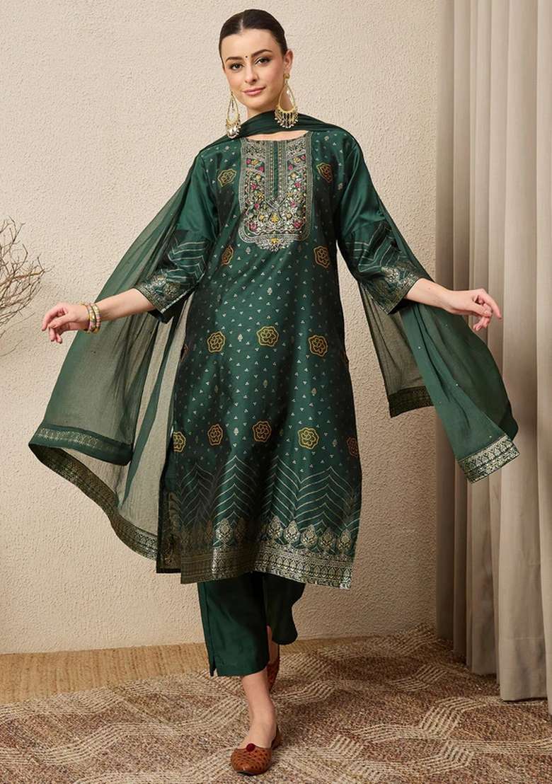 Green Jacquard Silk Blend Straight Kurta Set - Indya