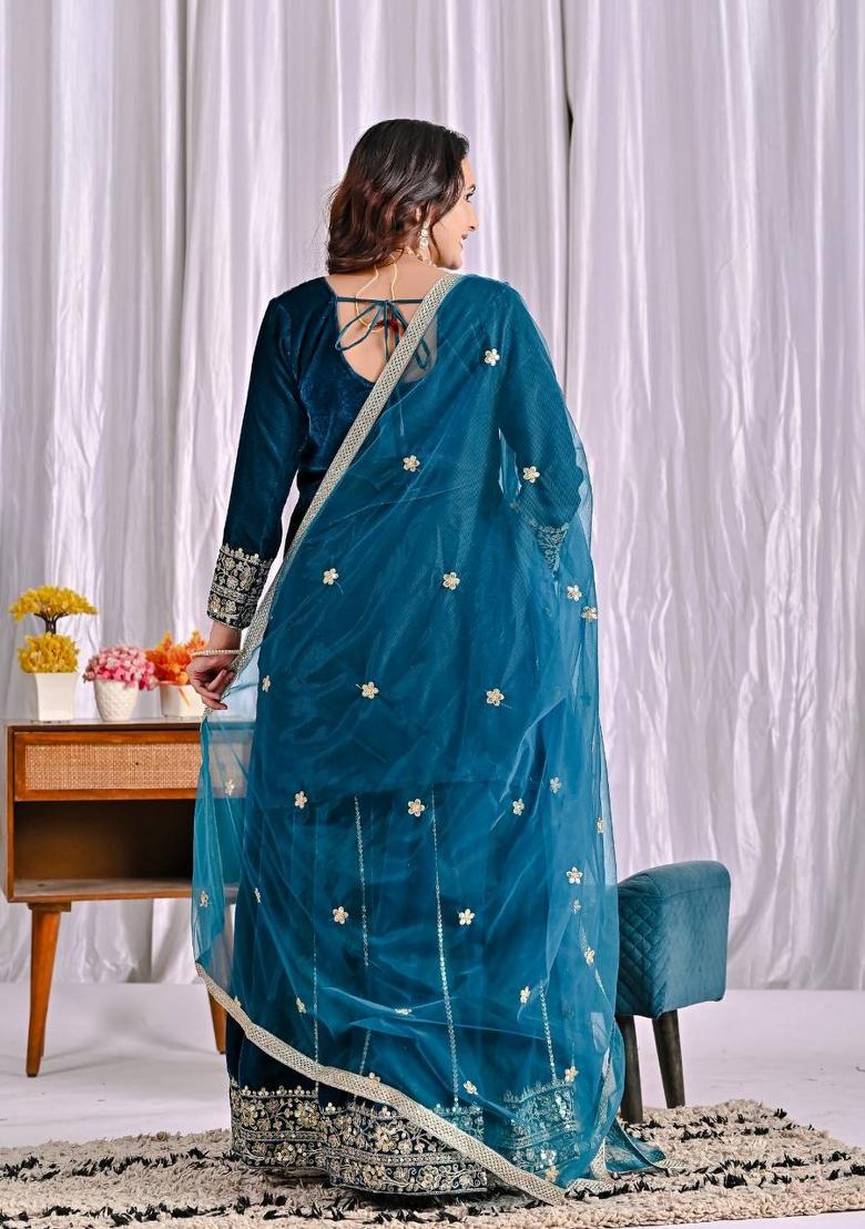 Teal Embroidered Velvet Kurta Set - Indya