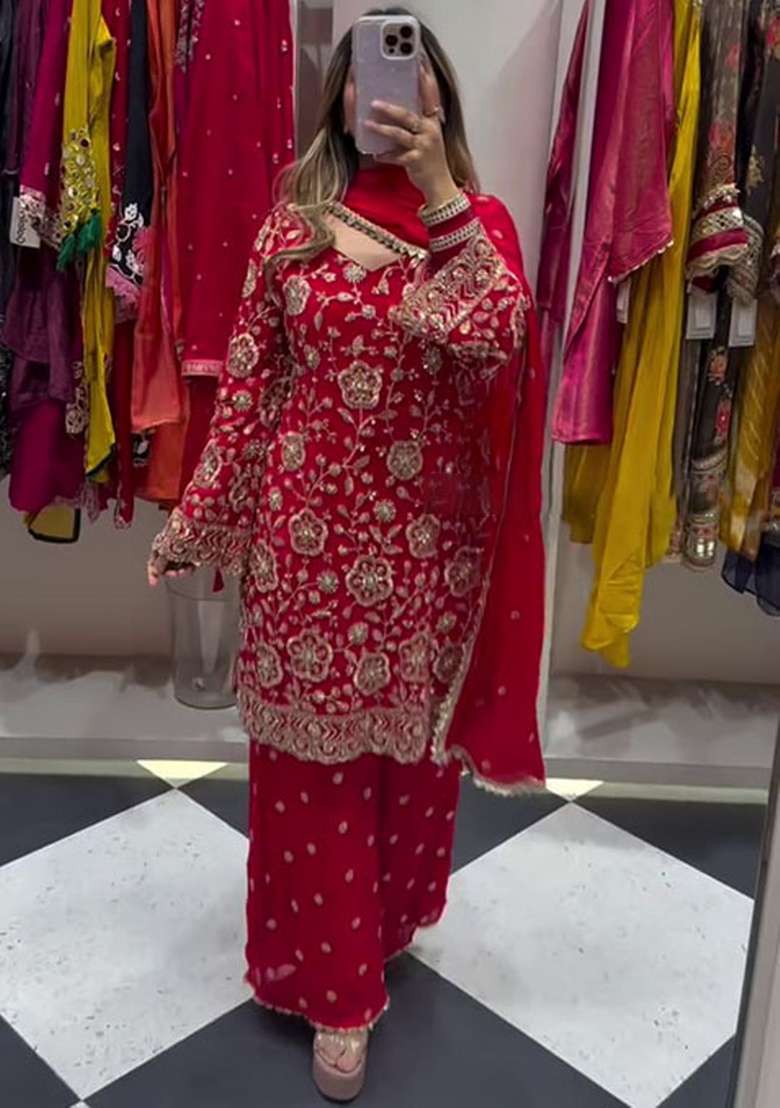 Red Embroidered Georgette Pakistani Suit Set - Indya