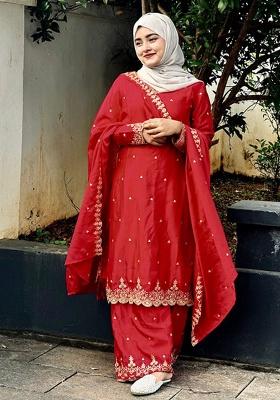 Red Embroidery Silk Kurta Set