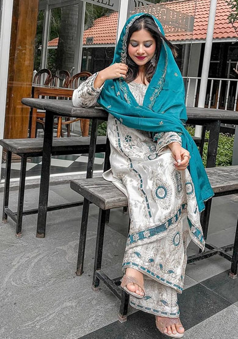 Blue Embroidery Silk Kurta Set - Indya