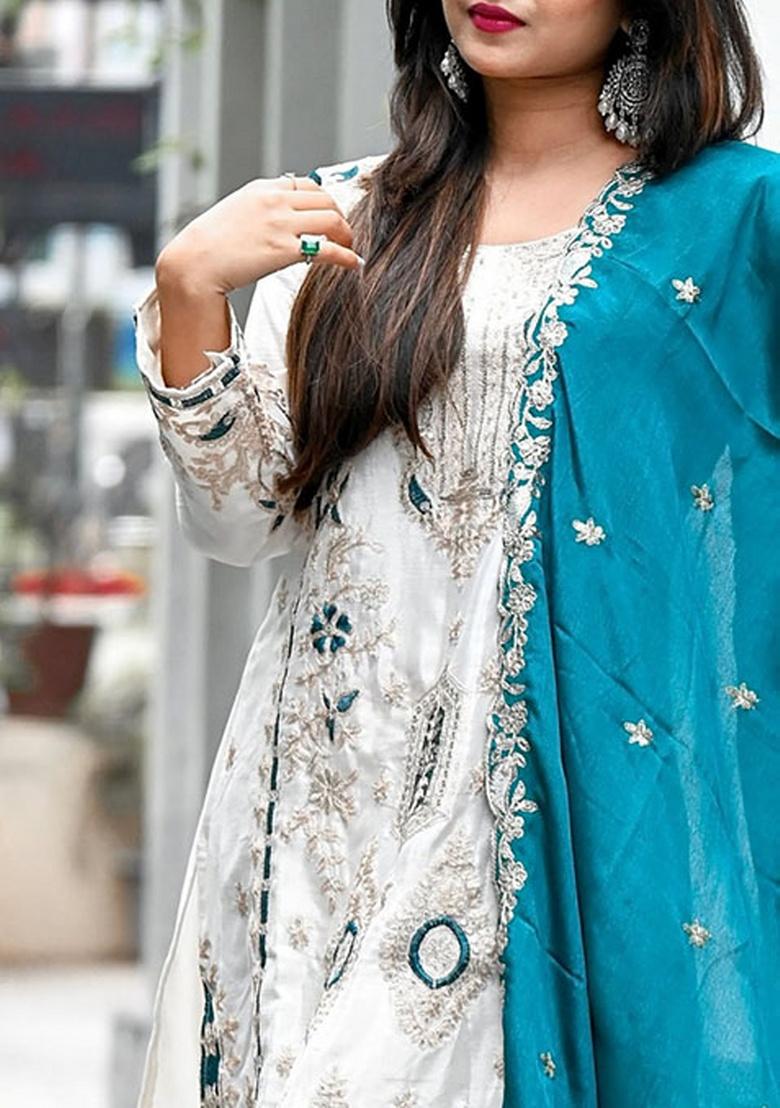 Blue Embroidery Silk Kurta Set - Indya