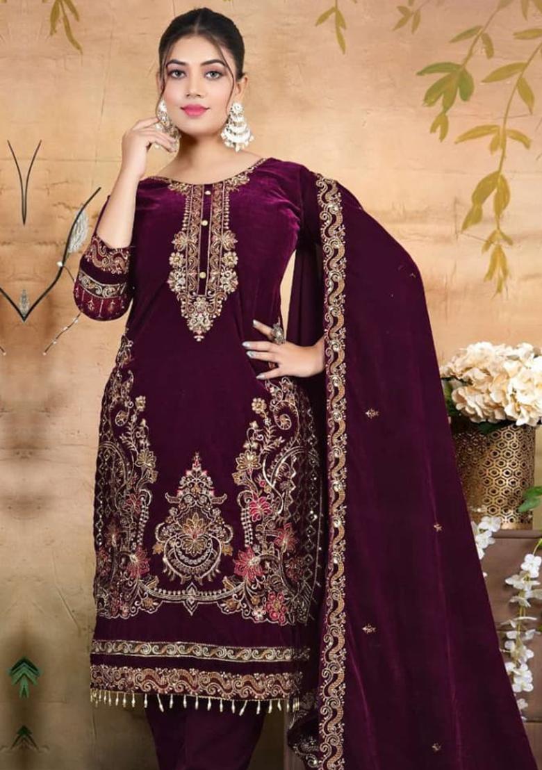 Purple Embroidered Velvet Pakistani Suit Set - Indya