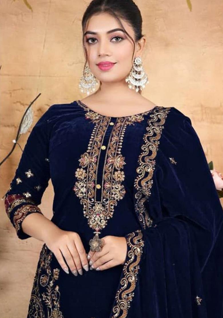 Blue Embroidery Velvet Kurta Set - Indya