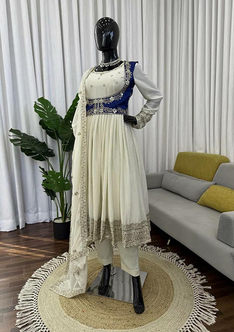 White Embroidery Silk Kurta Set - Indya