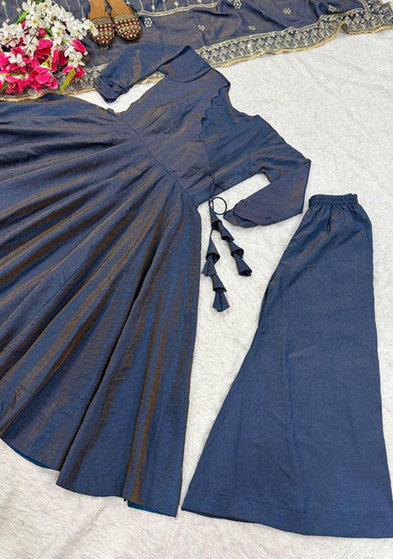 Blue Embroidery Silk Kurta Set - Indya