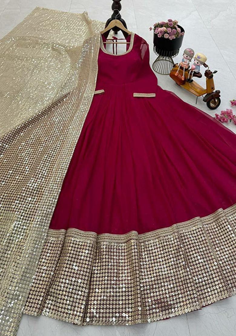 Red Embroidery Georgette Kurta Set - Indya