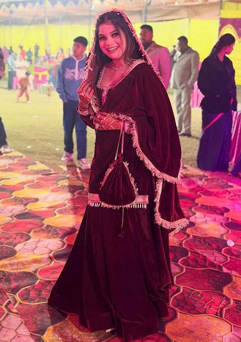 Maroon Embroidery Velvet Kurta Set - Indya