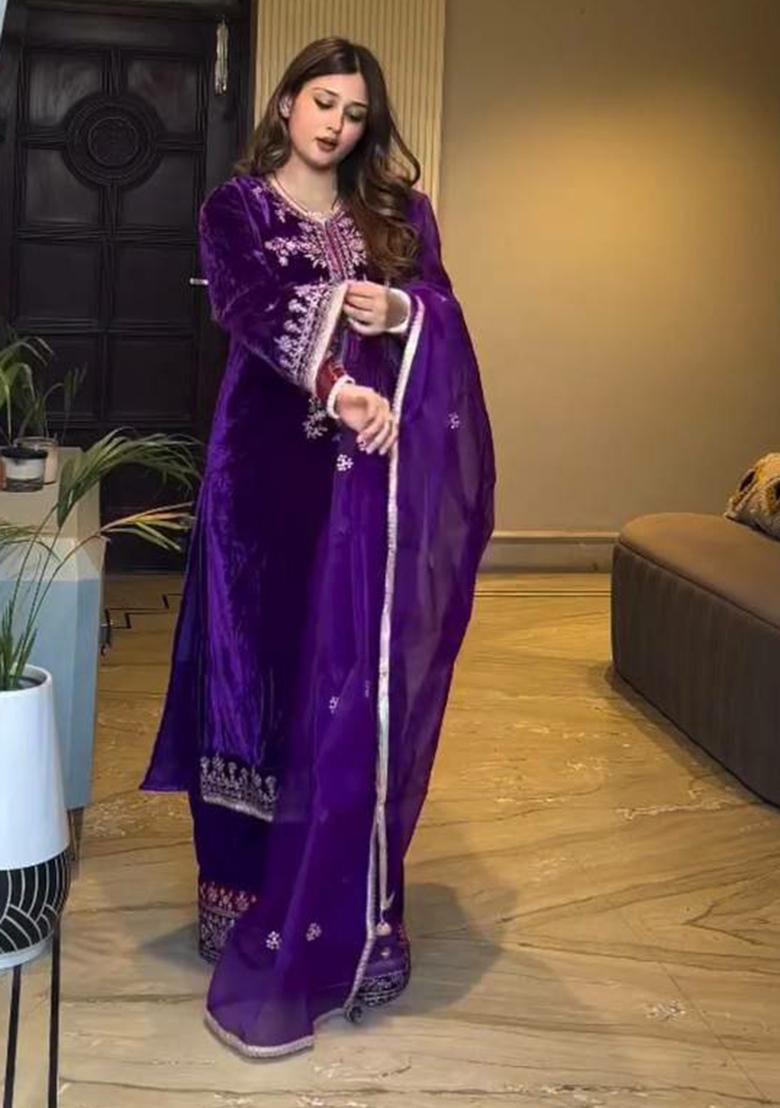 Dark Purple Embroidery Velvet Kurta Set - Indya
