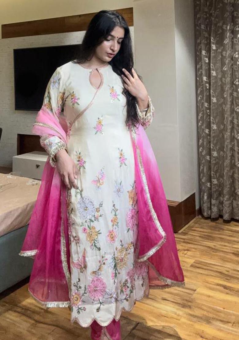 White Embroidery Chinnon Kurta Set - Indya