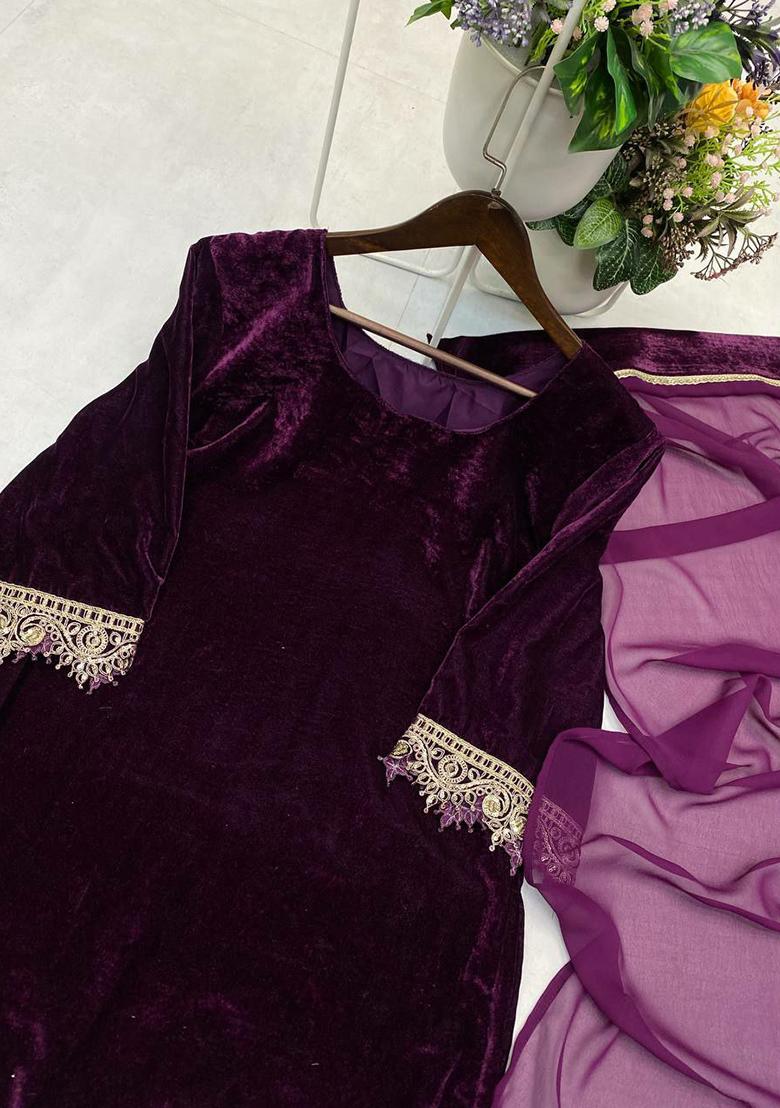 Purple Embroidery Velvet Kurta Set - Indya