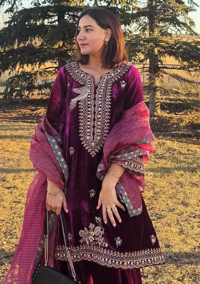 Purple Embroidery Velvet Kurta Set - Indya