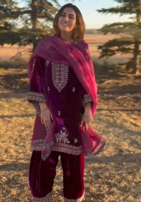 Purple Embroidery Velvet Kurta Set