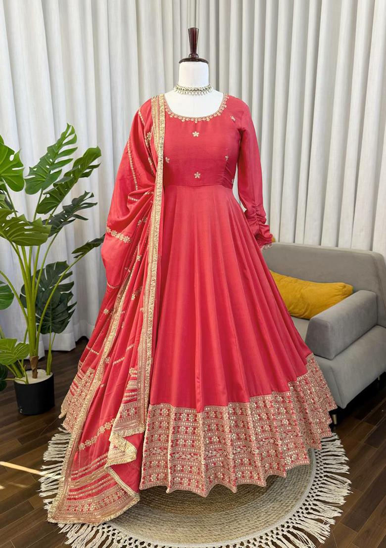 Orange Embroidery Silk Kurta Set - Indya