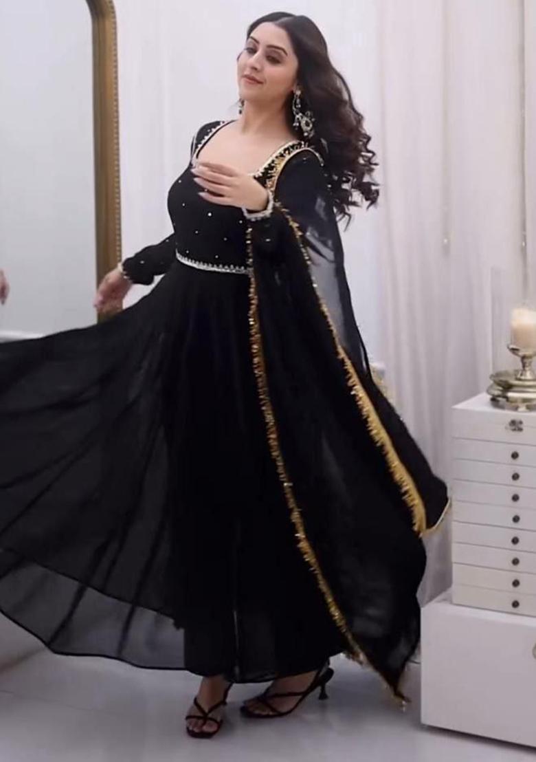 Black Embroidery Georgette Kurta Set - Indya