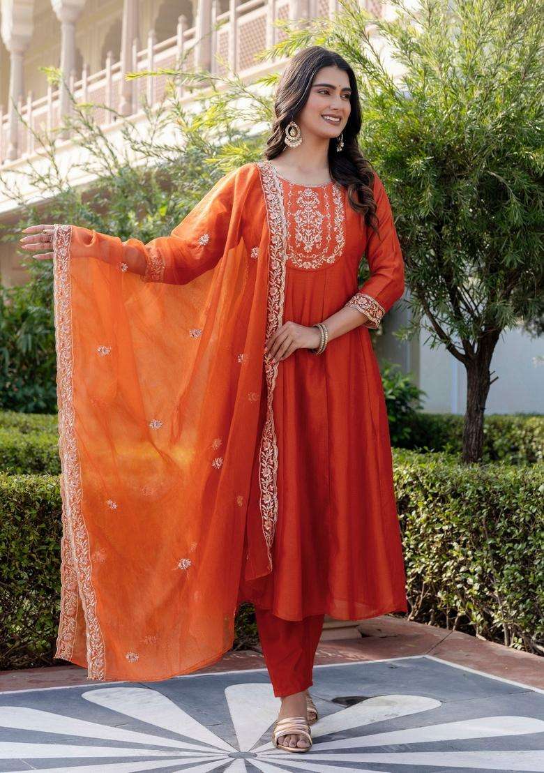 Orange Embroidered Silk Blend Kurta Set - Indya