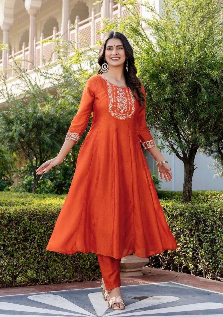 Orange Embroidered Silk Blend Kurta Set - Indya