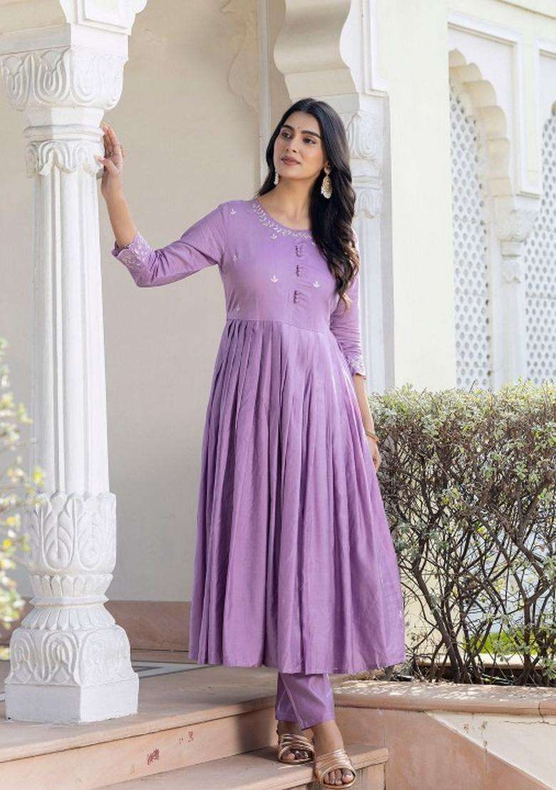 Lavender Embroidered Polly Rayon Kurta Set - Indya