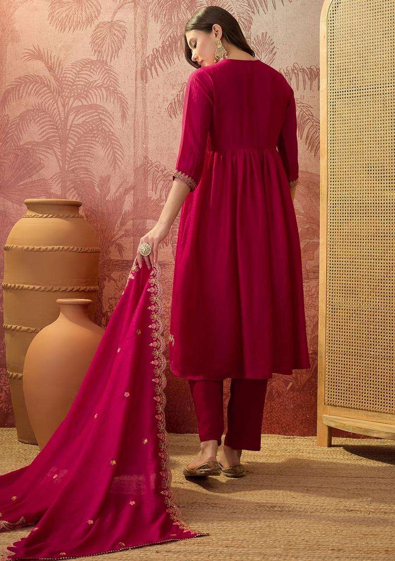 Pink Embroidered Silk Blend Kurta Set - Indya
