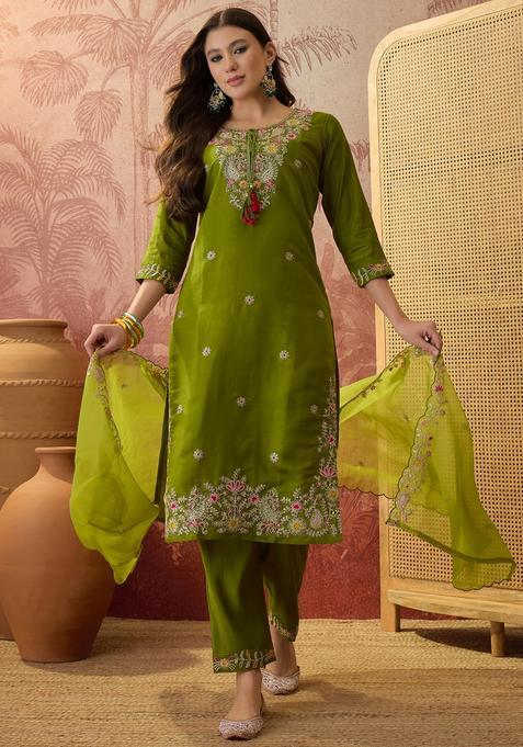 Green Embroidered Rayon Kurta Set