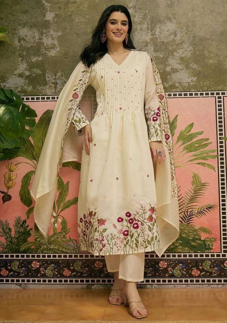 Cream Embroidered Silk Blend Kurta Set - Indya
