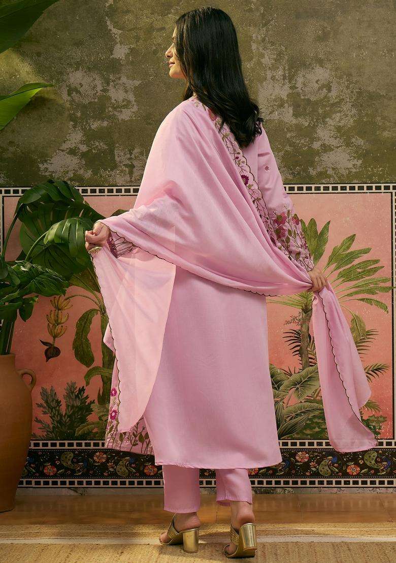 Pink Embroidered Silk Blend Kurta Set - Indya
