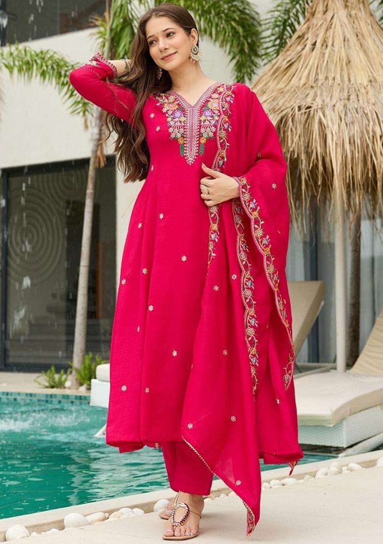 Pink Embroidered Silk Blend Kurta Set - Indya
