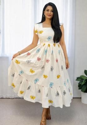 White Embroidered Cotton Kurta Set