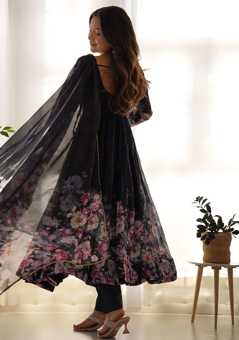 Black Printed Work Silk Blend Kurta Set - Indya