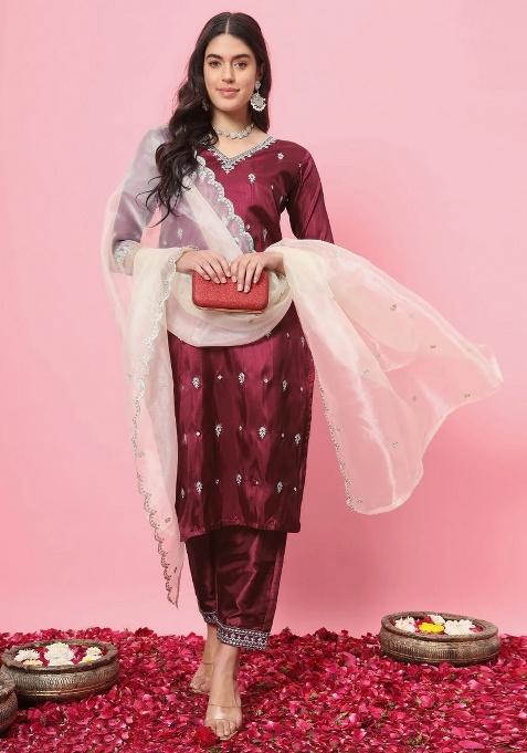 Cherryred Embroidery Silk Kurta Set