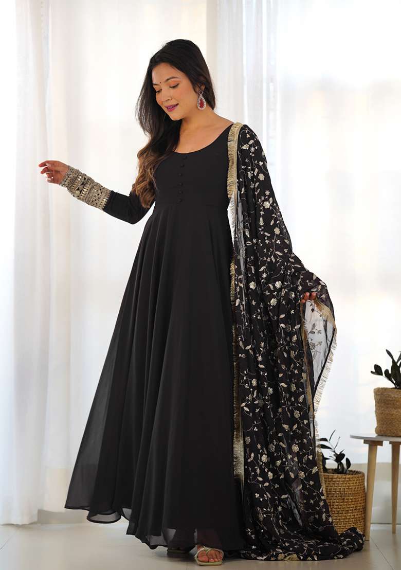 Black Embroidery Georgette Kurta Set - Indya