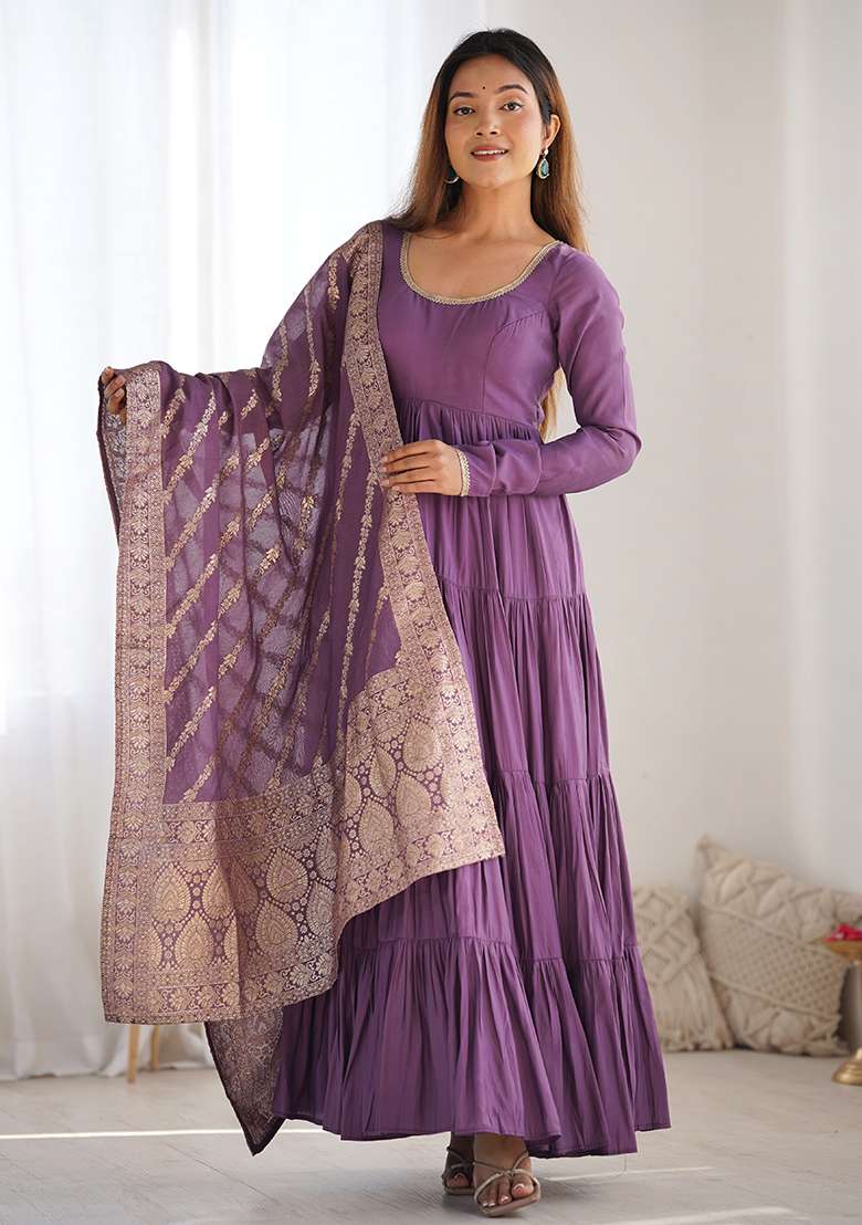 Mauve Jacquard Work Dupatta Silk Blend Kurta Set - Indya