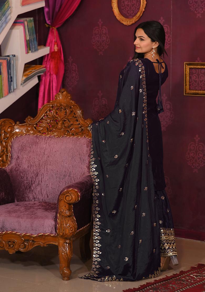 Black Embroidery Chinon Kurta Set - Indya