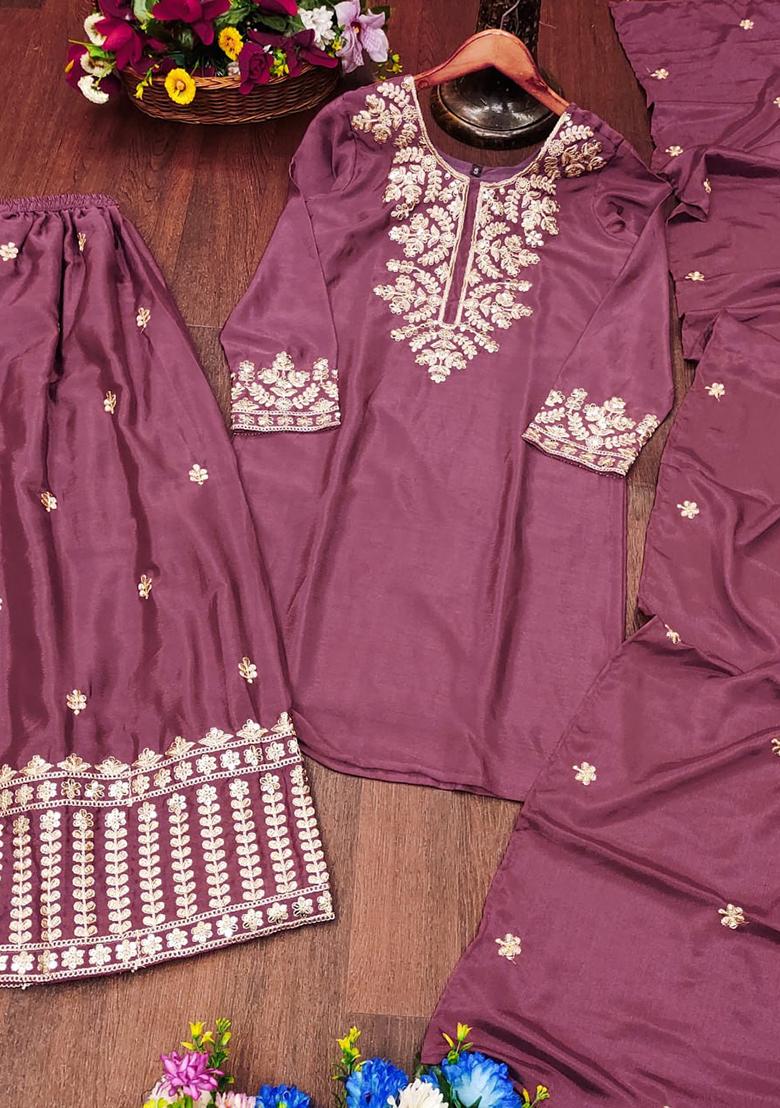 Mauve Embroidery Chinon Kurta Set - Indya
