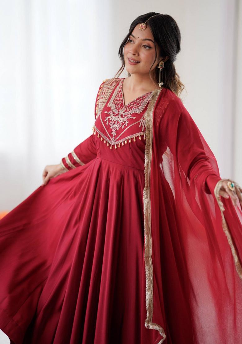 Rani Pink Embroidered Silk Kurta Set - Indya