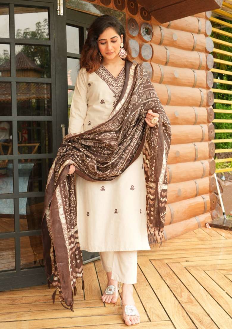 Cream Embroidery Cotton Kurta Set - Indya