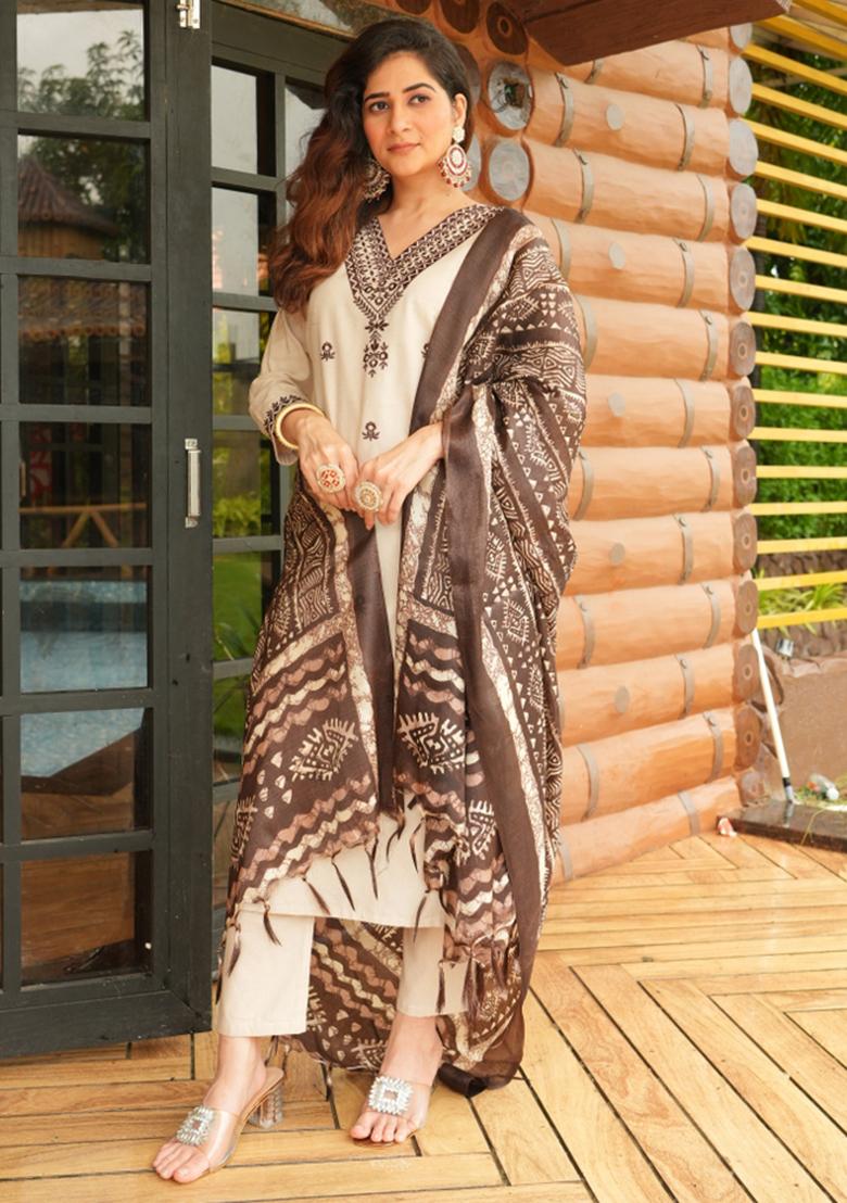 Cream Embroidery Cotton Kurta Set - Indya