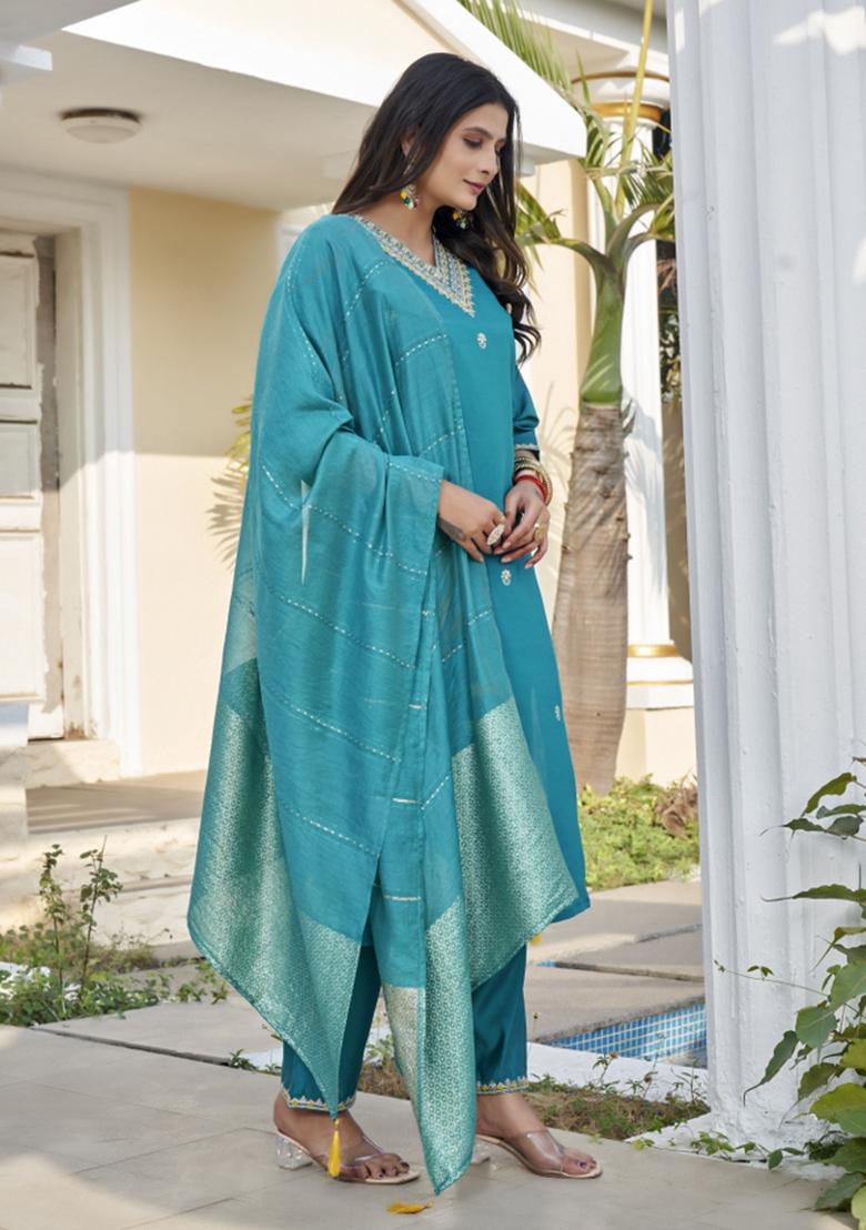 Aqua Embroidery Cotton Kurta Set - Indya