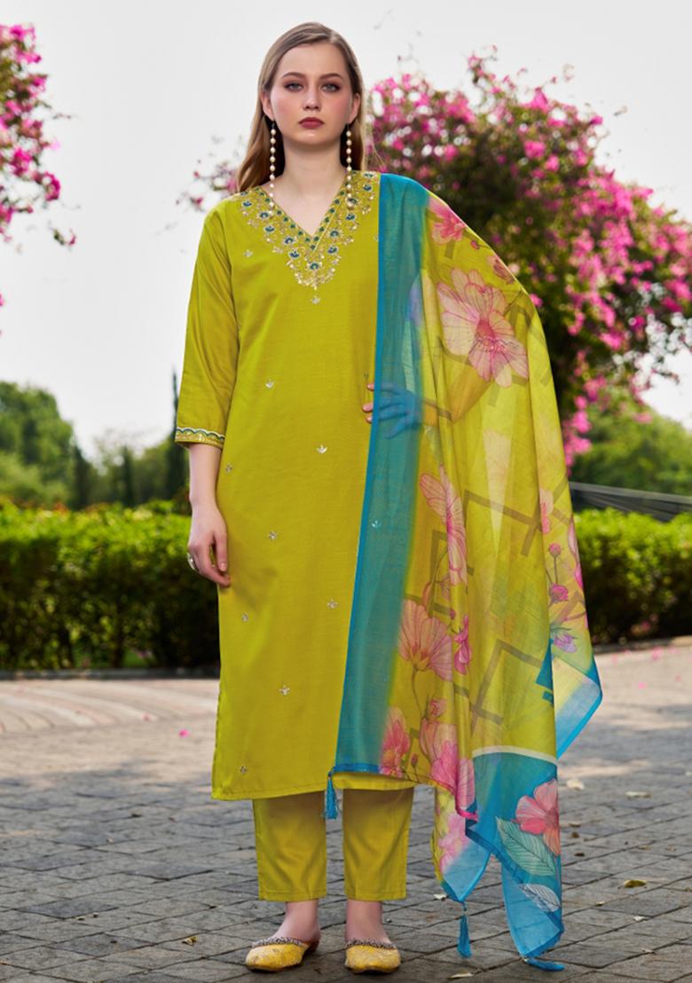 Green Embroidery Cotton Kurta Set - Indya