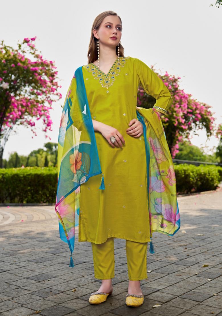 Green Embroidery Cotton Kurta Set - Indya