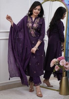 Blue Embroidered Cotton Straight Kurta Set